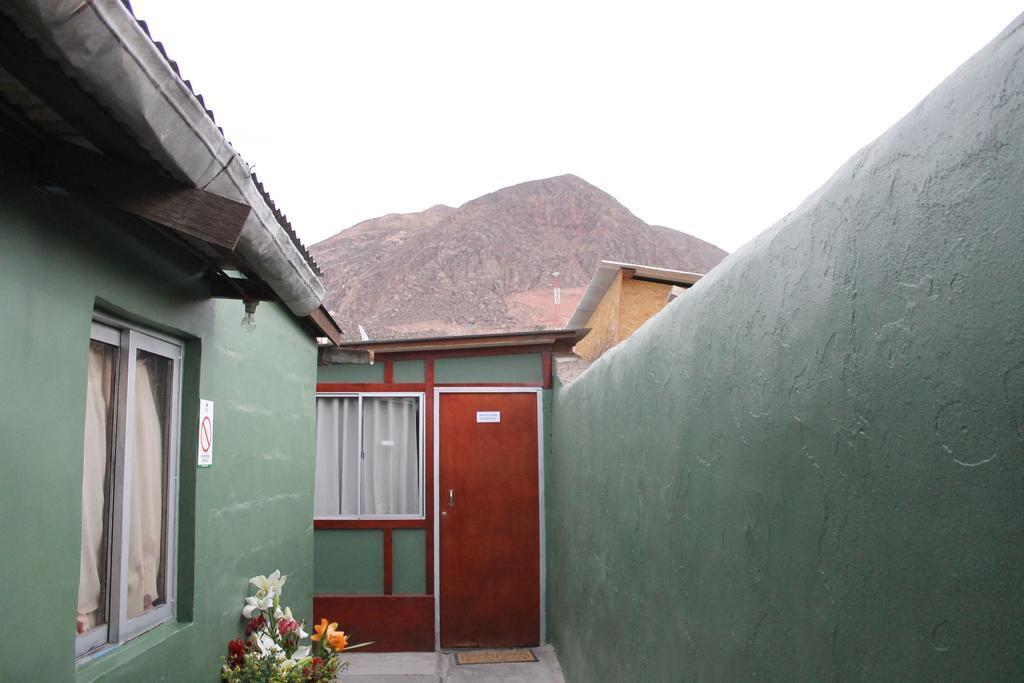 Hostal Cali Putre Zewnętrze zdjęcie